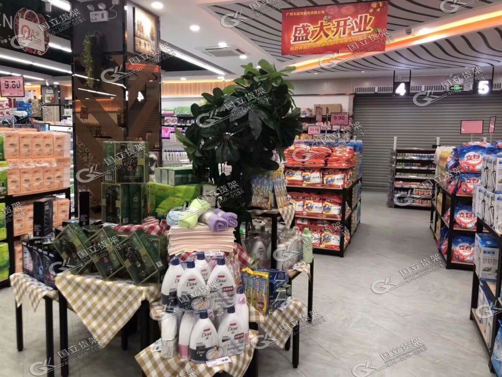 超市货架摆放这样做 有效提高销售额